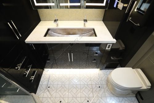 2023 Newmar King Aire 4596