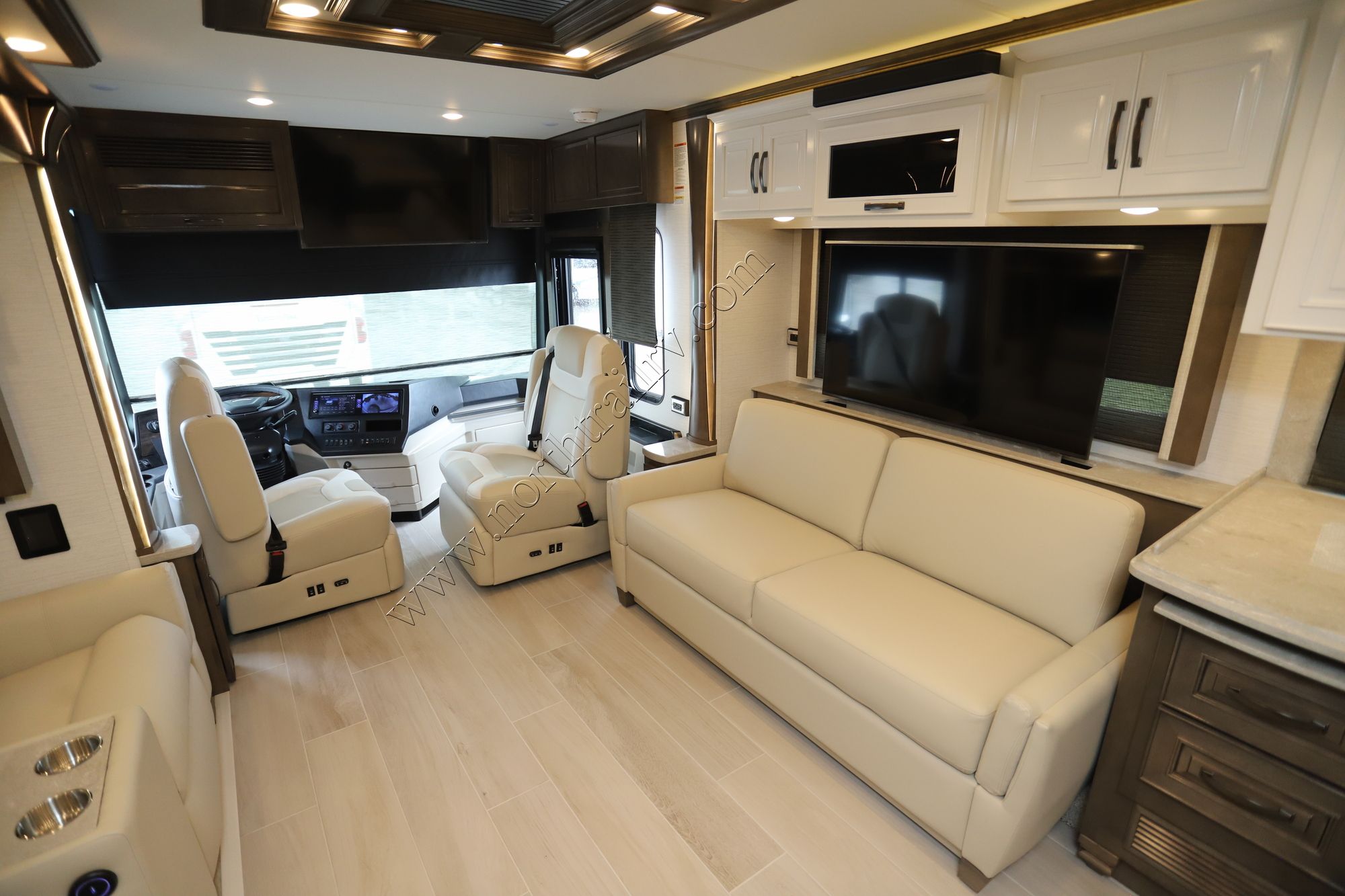 New 2026 Newmar Dutch Star 4369 Class A  For Sale