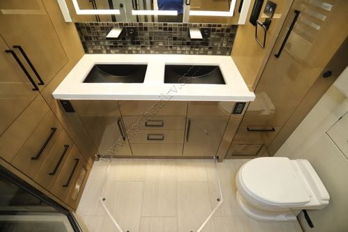 2026 Newmar King Aire 4596