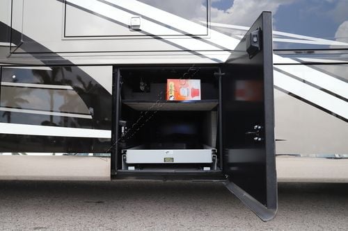 2023 Newmar King Aire 4596