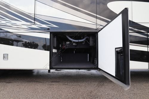 2020 Newmar London Aire 4551