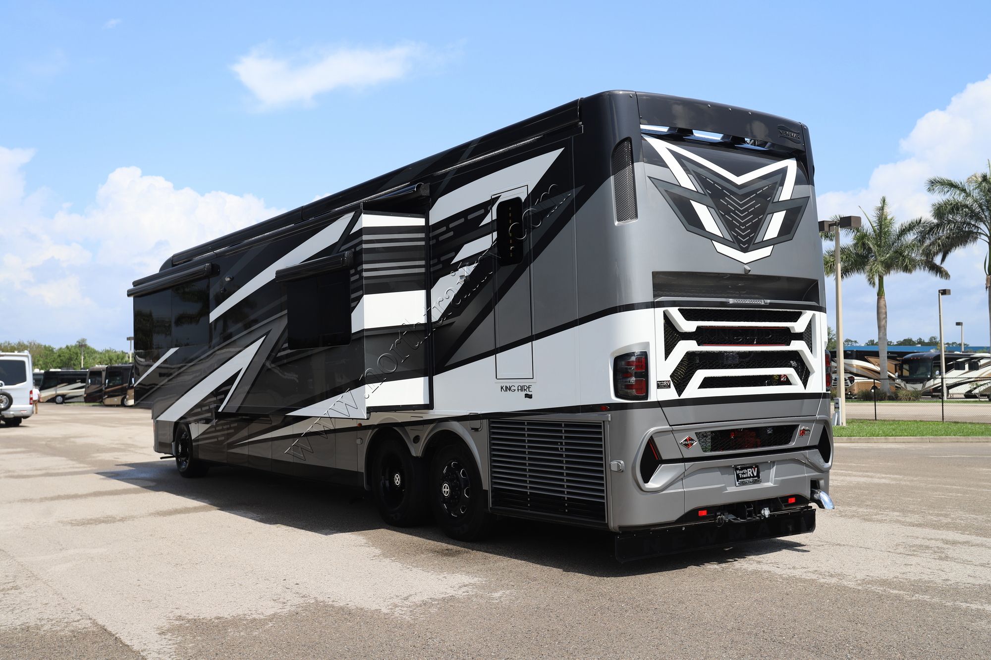 New 2026 Newmar King Aire 4596 Class A  For Sale
