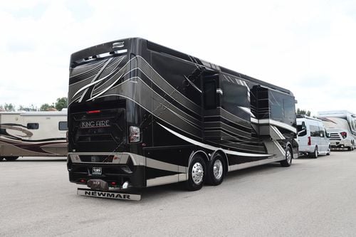 2023 Newmar King Aire 4596