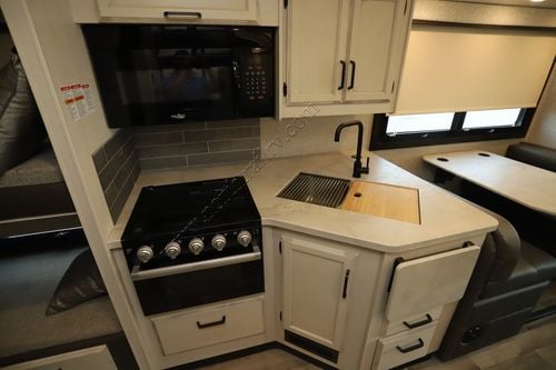 2023 Jayco Greyhawk 31F