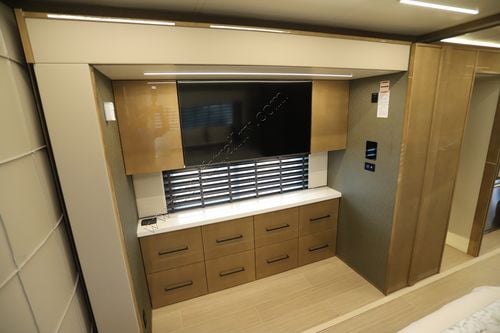 2026 Newmar King Aire 4596