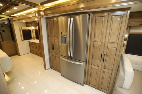 2026 Newmar London Aire 4595