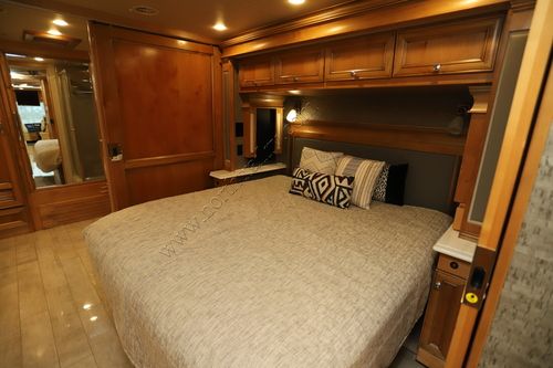 2020 Tiffin Motor Homes Phaeton 40IH