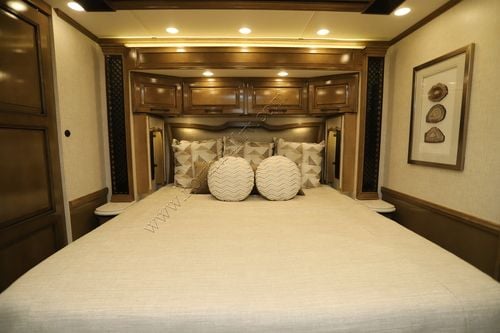 2026 Newmar London Aire 4595