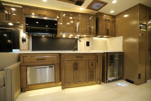 2026 Newmar London Aire 4595