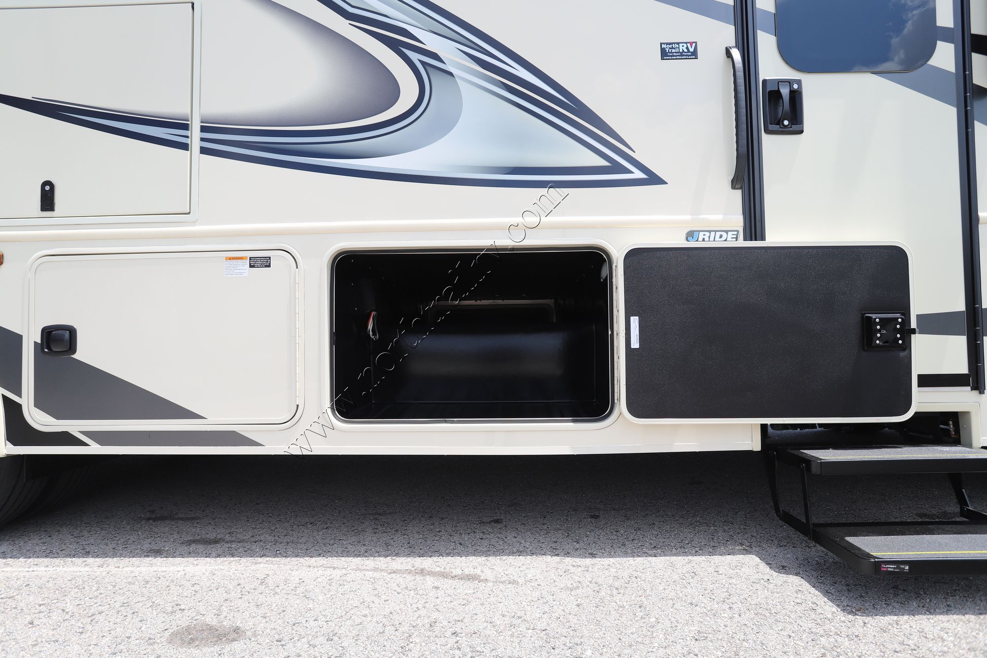 Used 2023 Jayco Alante 29S Class A  For Sale