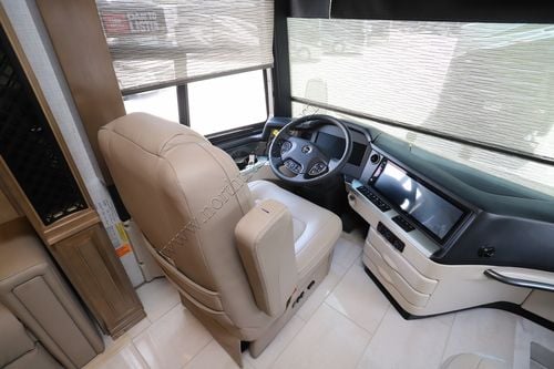 2026 Newmar London Aire 4595
