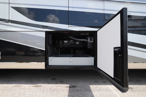 2025 Newmar Mountain Aire 4118
