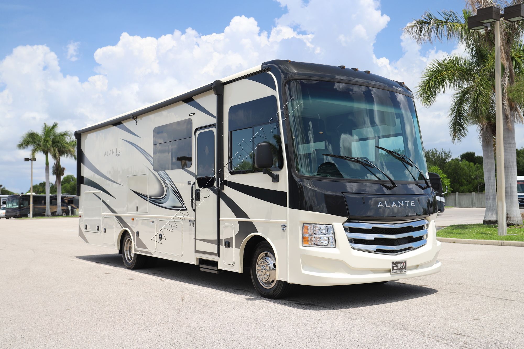Used 2023 Jayco Alante 29S Class A  For Sale
