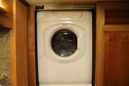 2020 Tiffin Motor Homes Phaeton 40IH