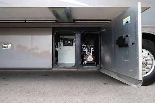 2020 Tiffin Motor Homes Phaeton 40IH