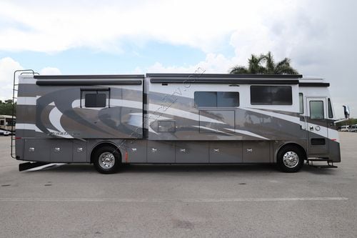 2020 Tiffin Motor Homes Phaeton 40IH