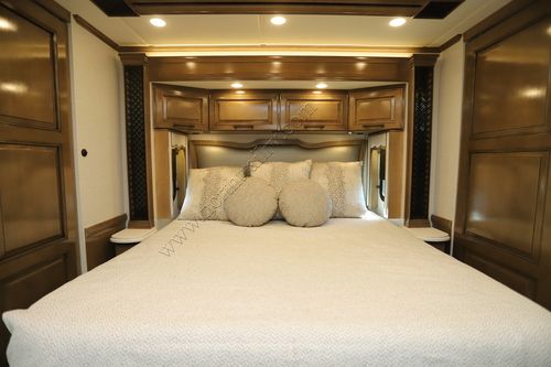 2026 Newmar Summit Aire 4505