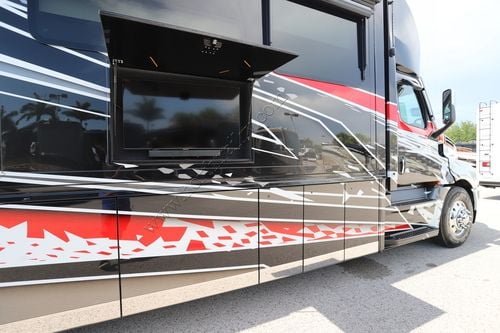 2026 Newmar Summit Aire 4505