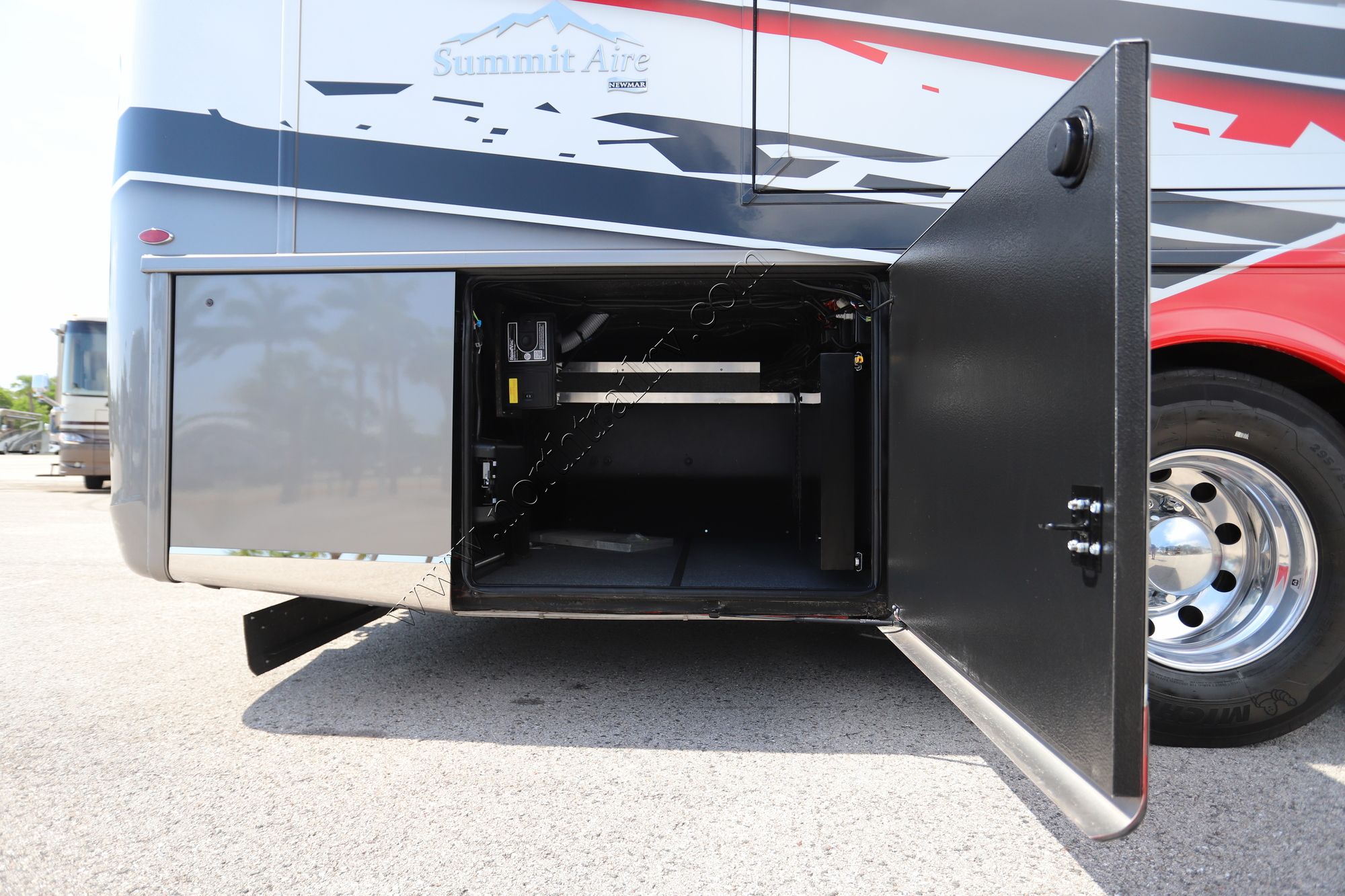 New 2026 Newmar Summit Aire 4505 Super C  For Sale