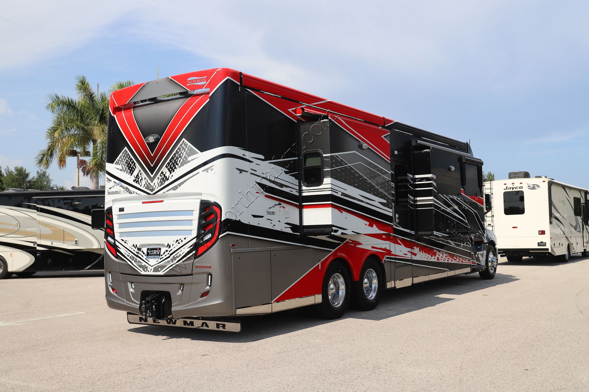 New 2026 Newmar Summit Aire 4505 Super C  For Sale