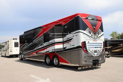 2026 Newmar Summit Aire 4505