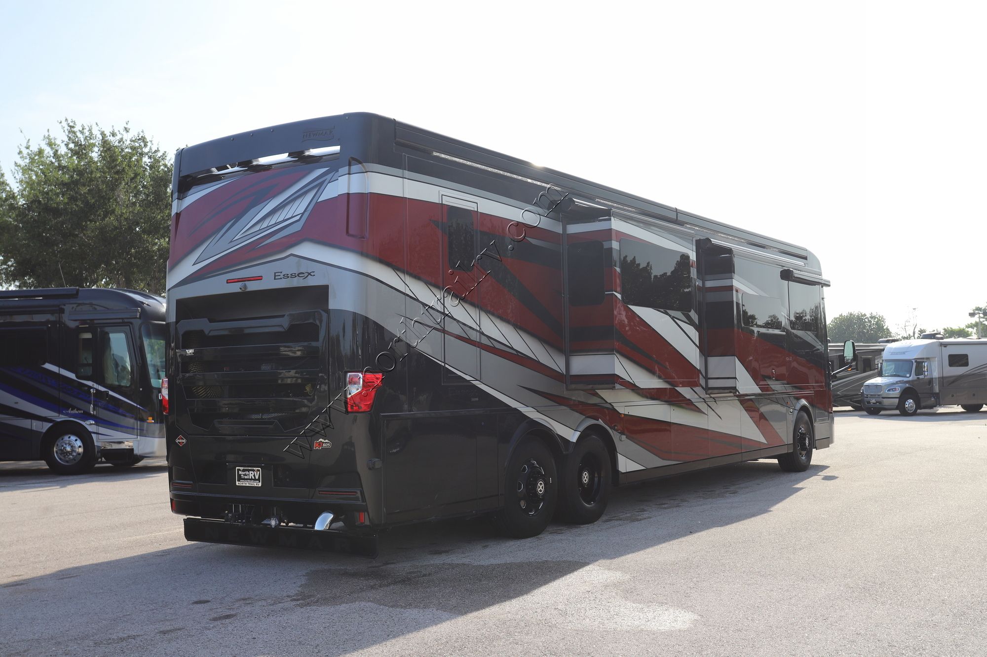 New 2026 Newmar Essex 4551 Class A  For Sale
