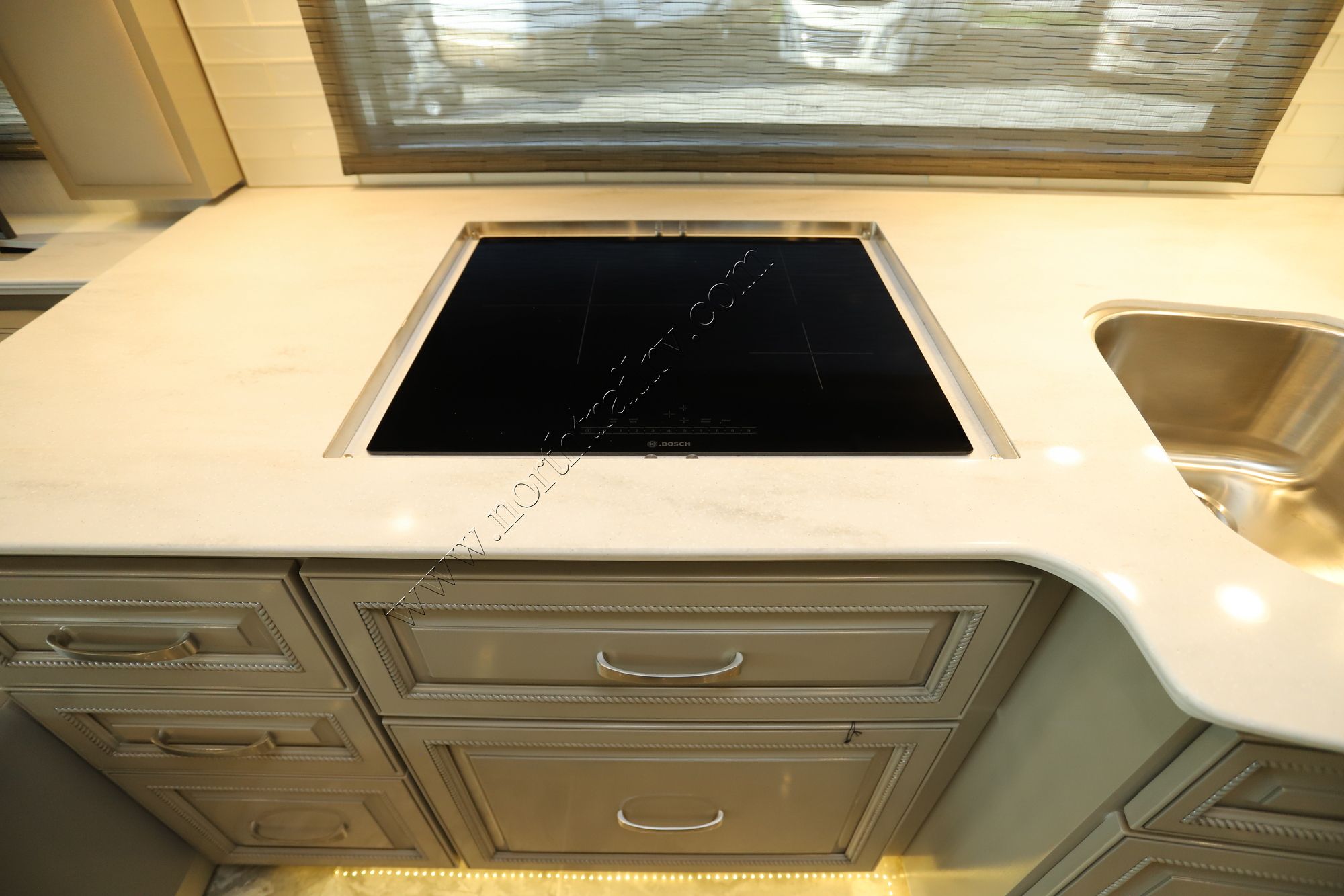 New 2026 Newmar Essex 4551 Class A  For Sale
