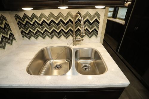 2018 Newmar London Aire 4534