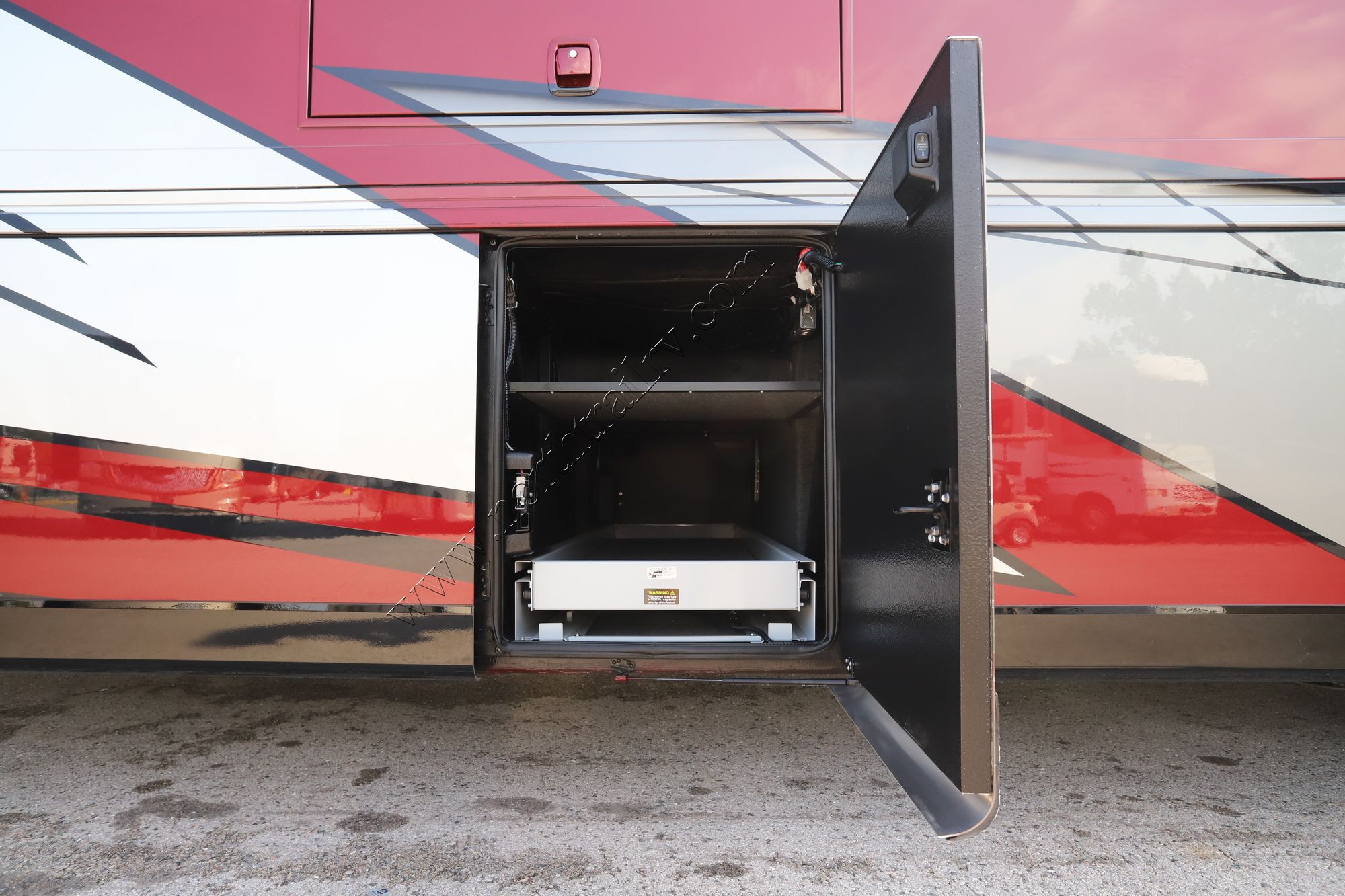 New 2026 Newmar Essex 4551 Class A  For Sale