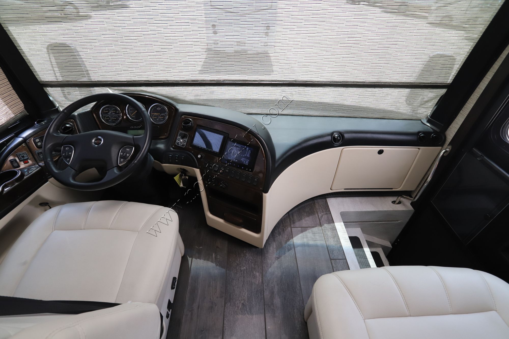 Used 2018 Newmar London Aire 4534 Class A  For Sale