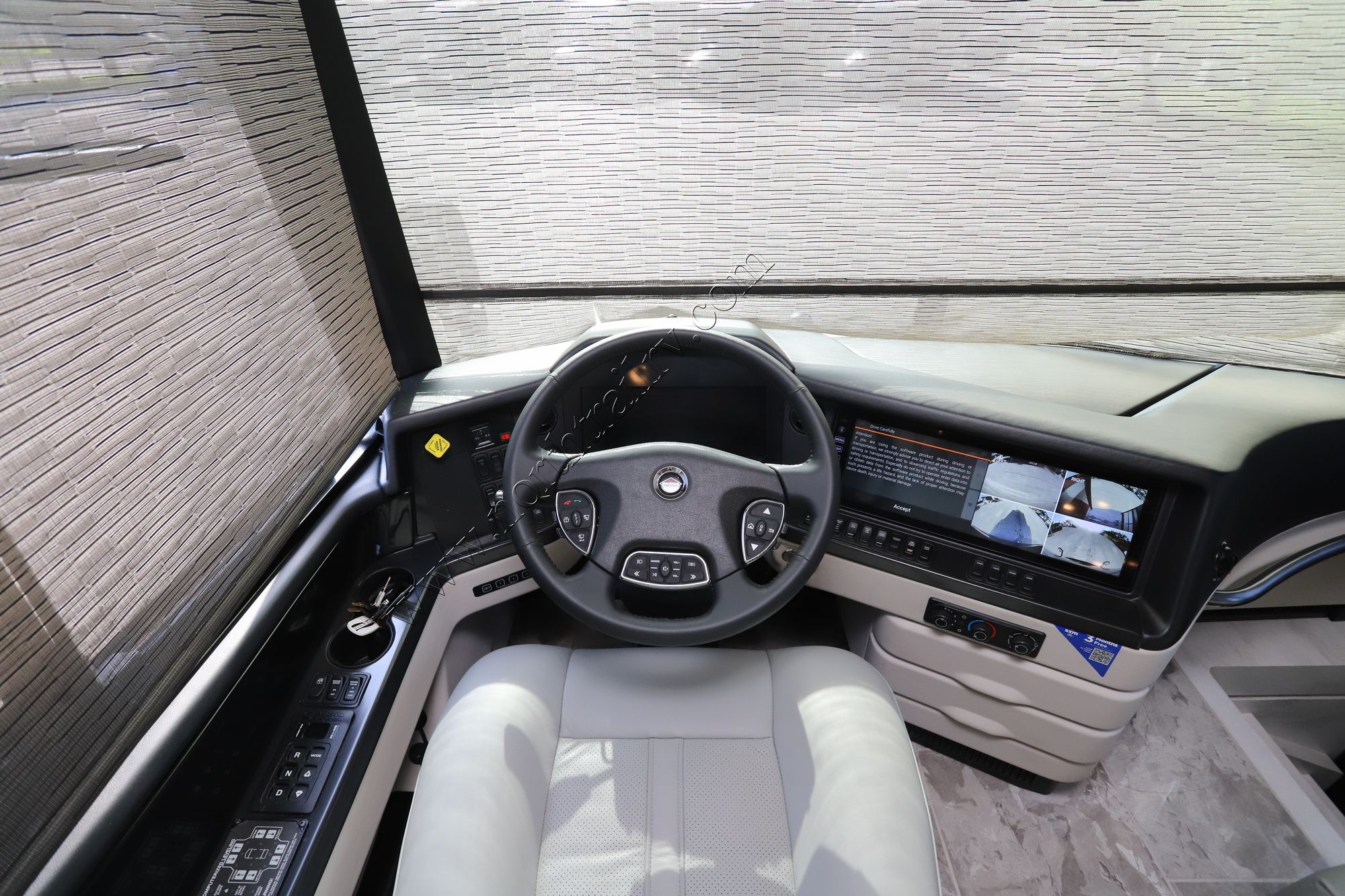 New 2026 Newmar Essex 4551 Class A  For Sale