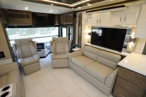 2026 Newmar Mountain Aire 4118