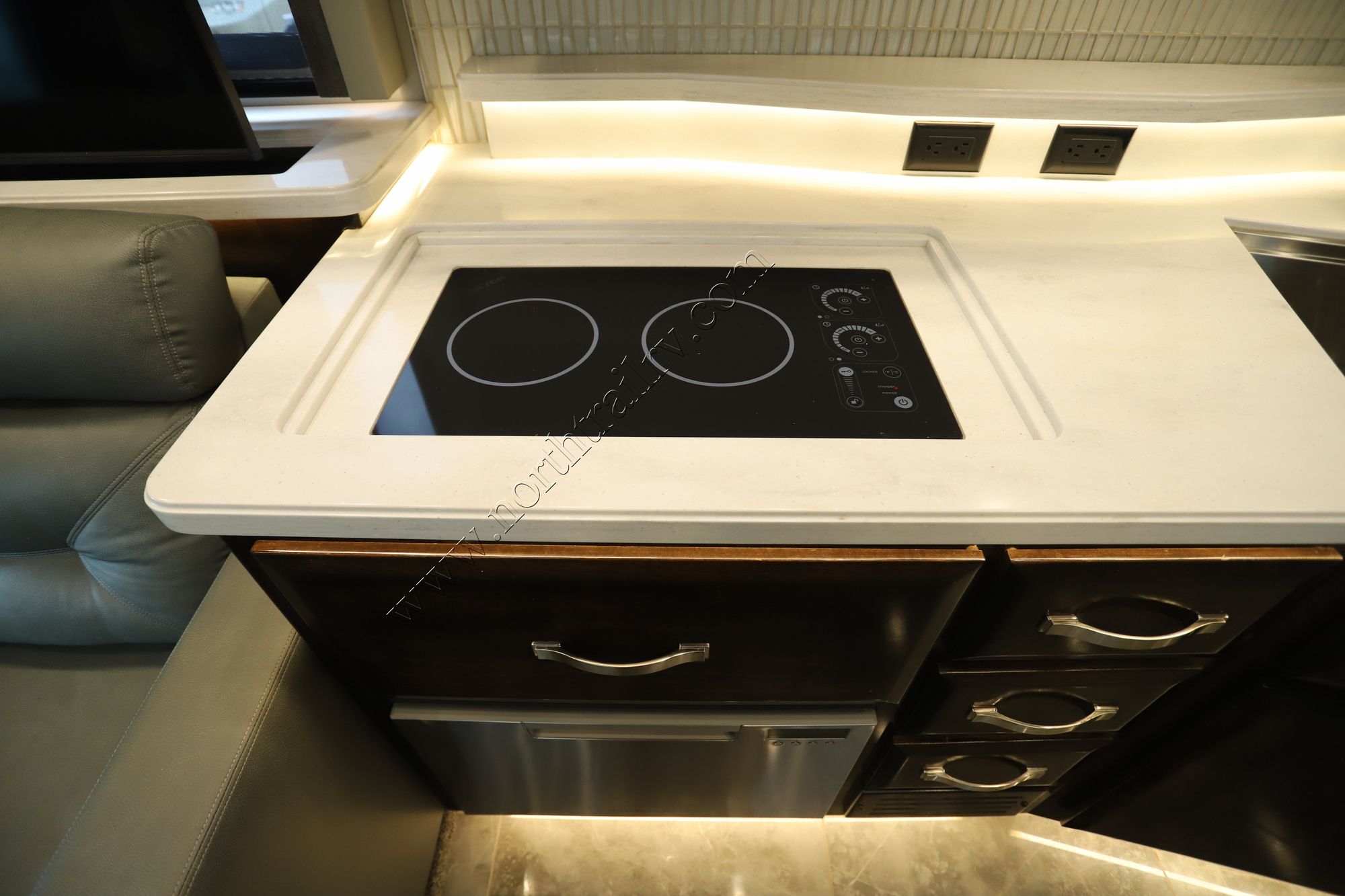 Used 2022 Renegade Rv Ikon i4534RX Super C  For Sale
