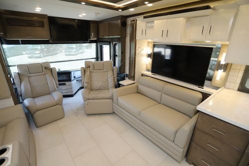2026 Newmar Mountain Aire 4118