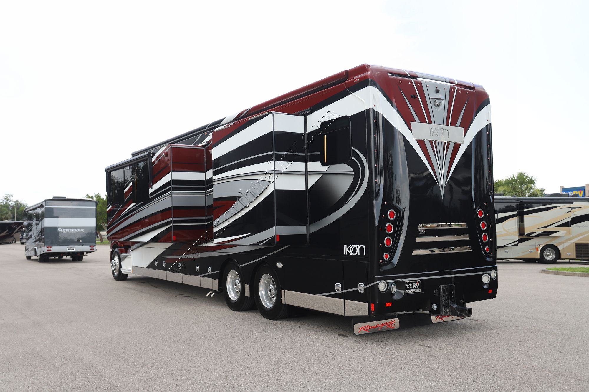 Used 2022 Renegade Rv Ikon i4534RX Super C  For Sale
