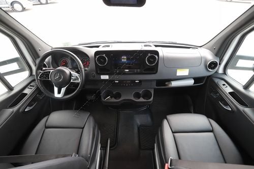2023 Forest River Sunseeker 2400B