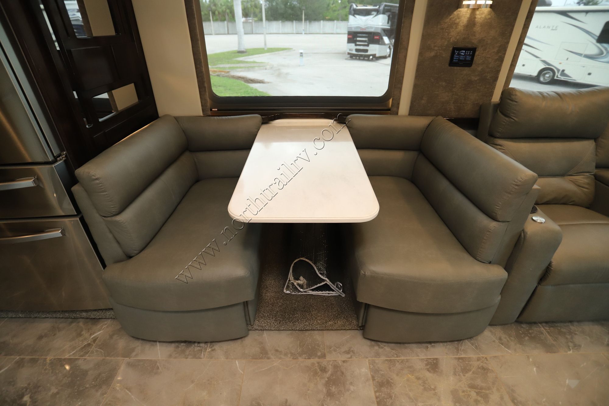 Used 2022 Renegade Rv Ikon i4534RX Super C  For Sale