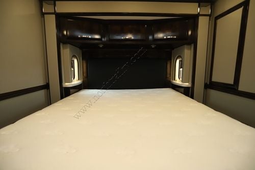 2022 Renegade Rv Ikon i4534RX
