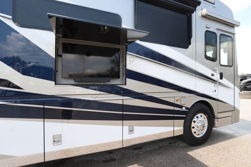 2026 Newmar Mountain Aire 4118