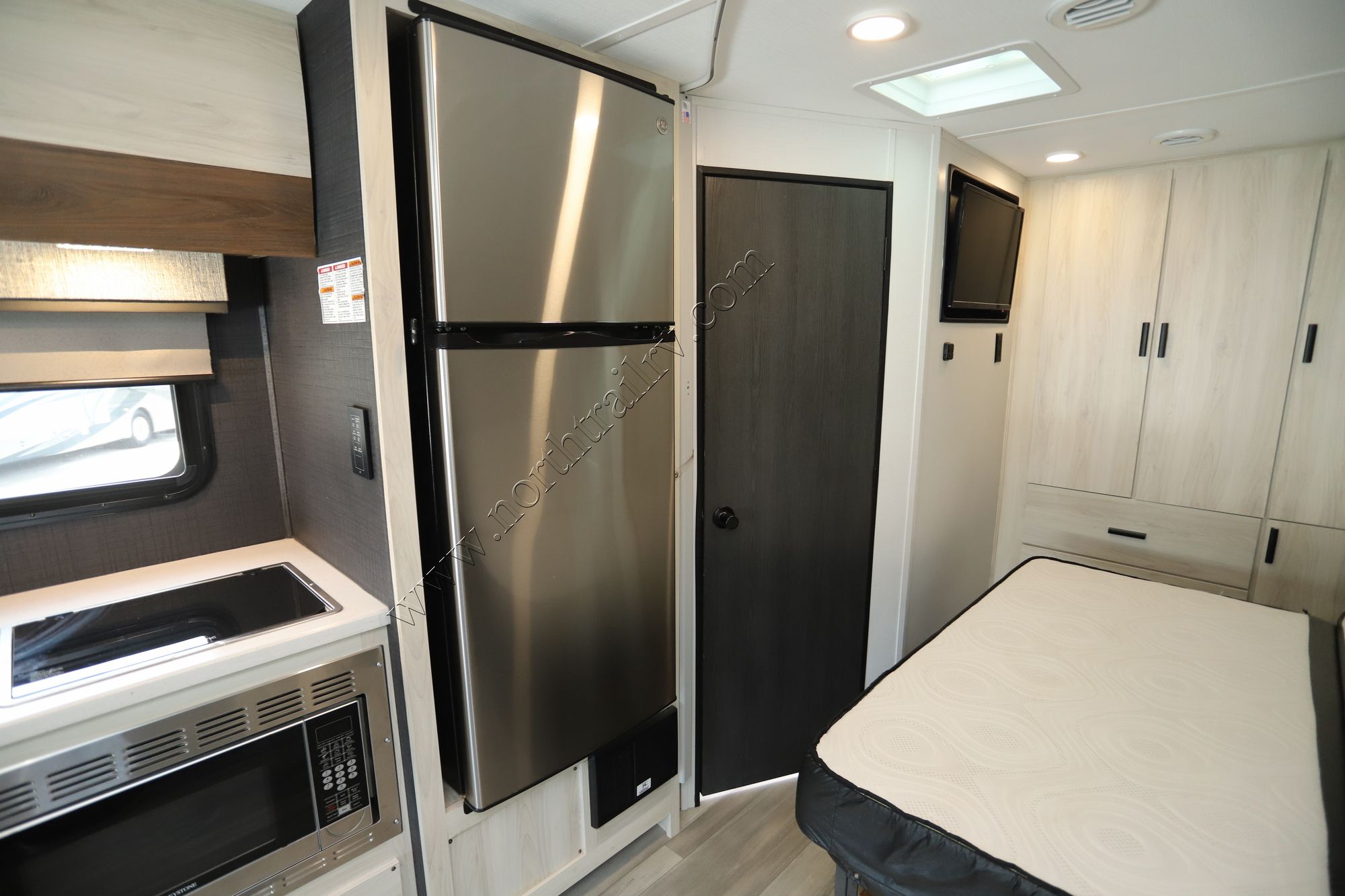 Used 2023 Forest River Sunseeker 2400B Class C  For Sale