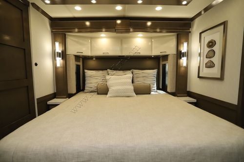 2026 Newmar Mountain Aire 4118