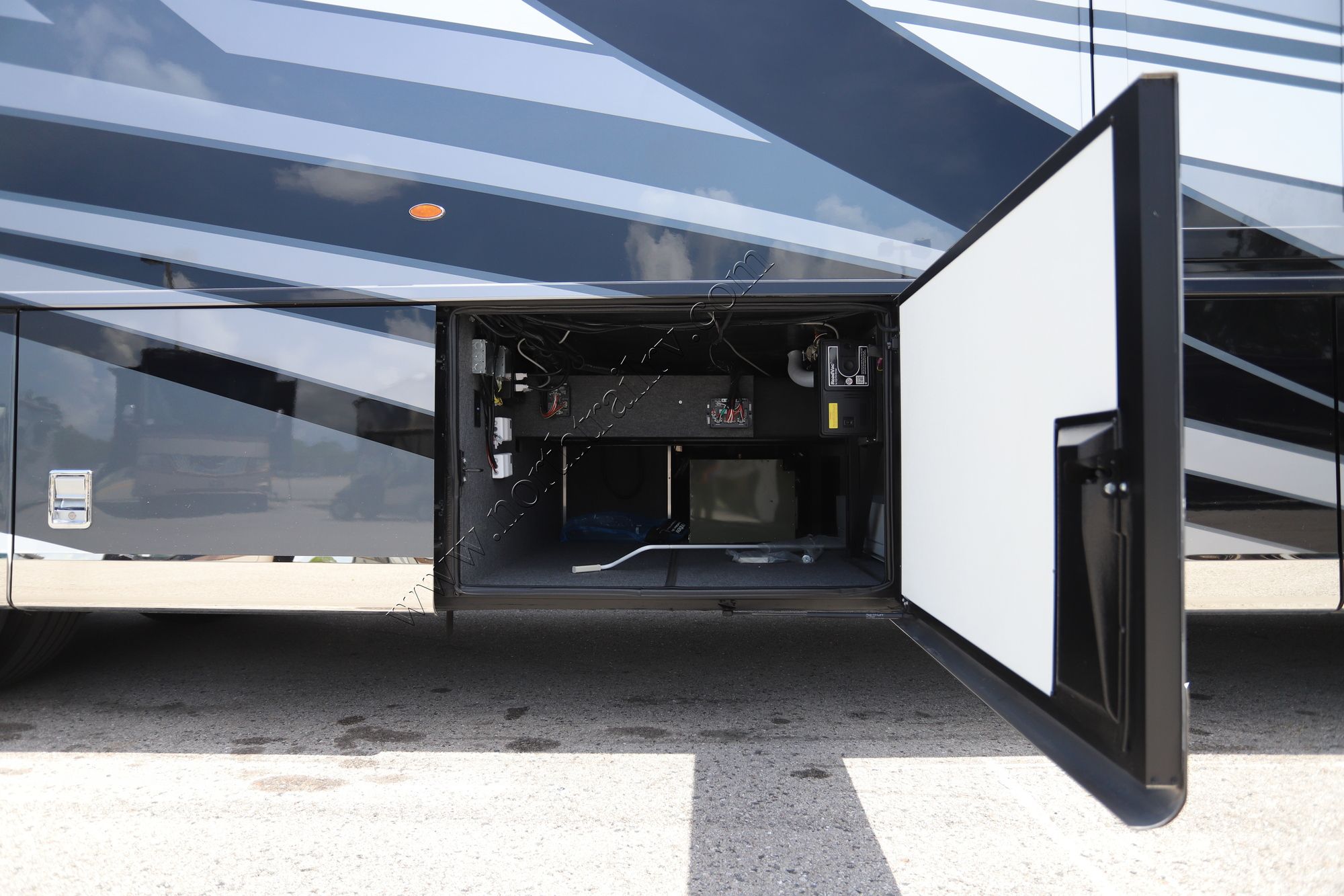 Used 2024 Newmar Dutch Star 4310 Class A  For Sale