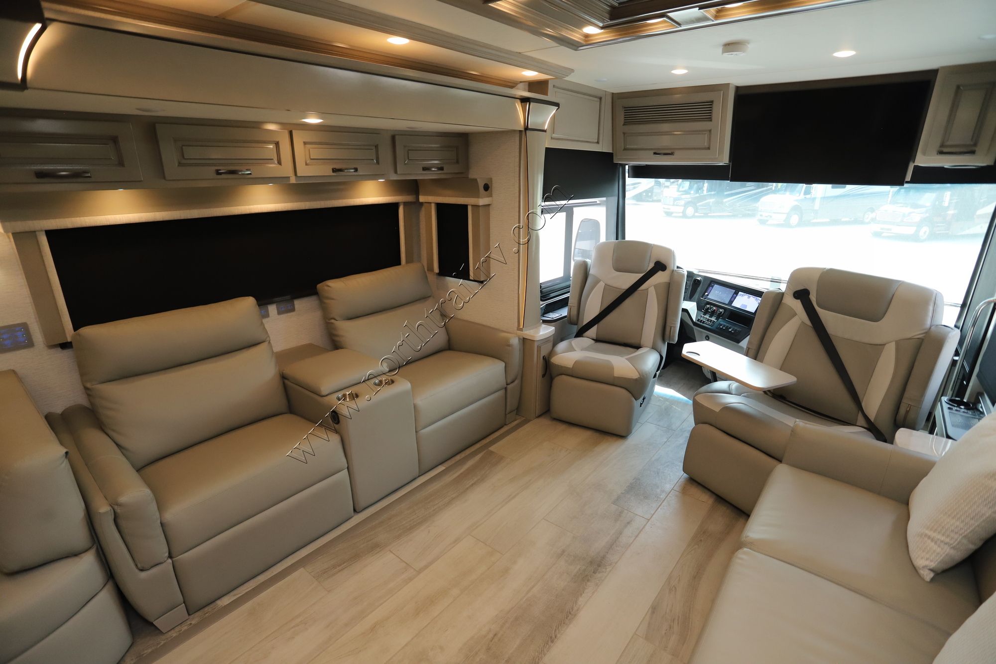 Used 2024 Newmar Dutch Star 4310 Class A  For Sale