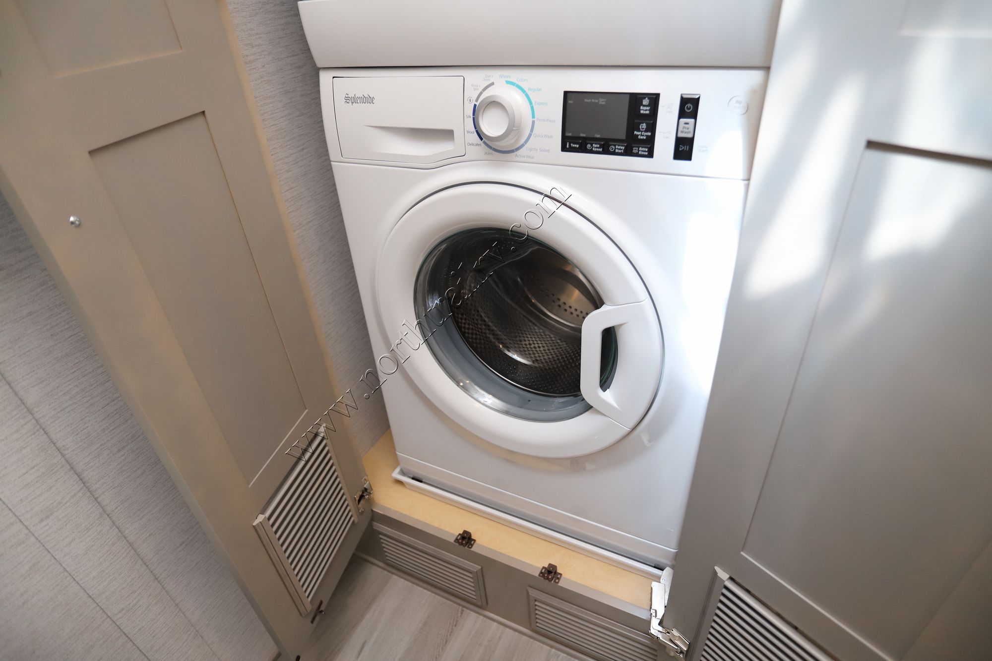 Used 2024 Newmar Dutch Star 4310 Class A  For Sale