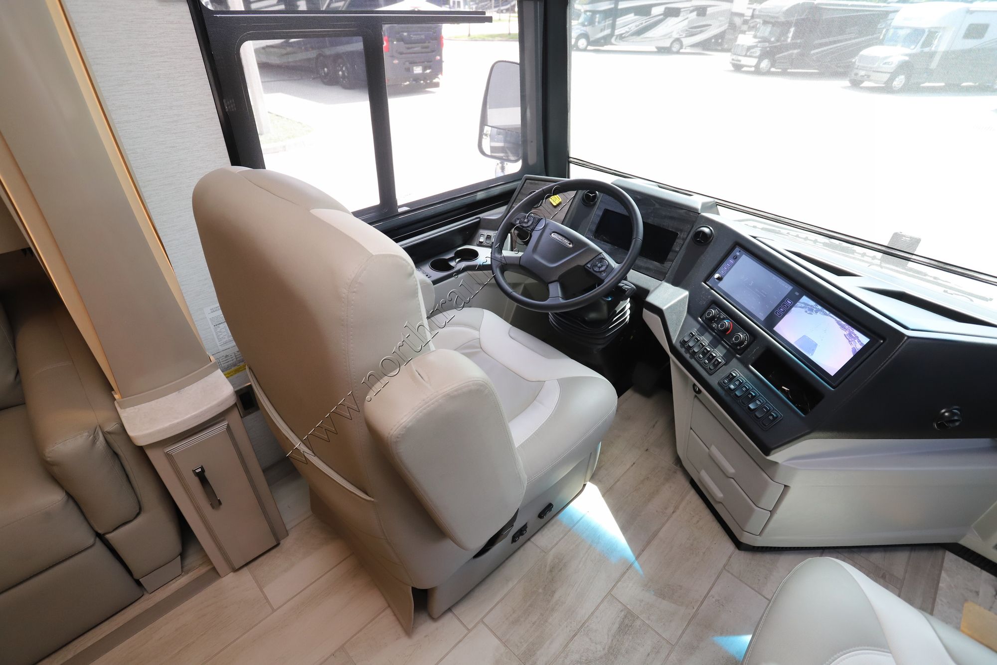 Used 2024 Newmar Dutch Star 4310 Class A  For Sale