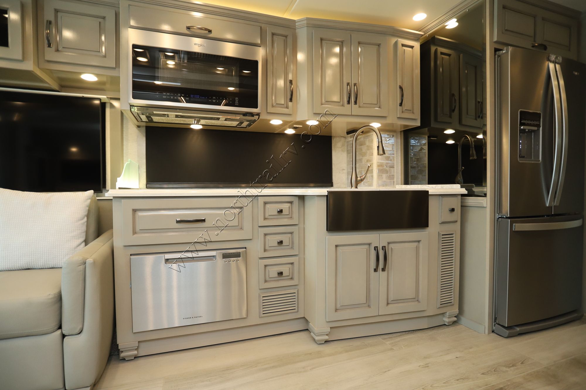 Used 2024 Newmar Dutch Star 4310 Class A  For Sale