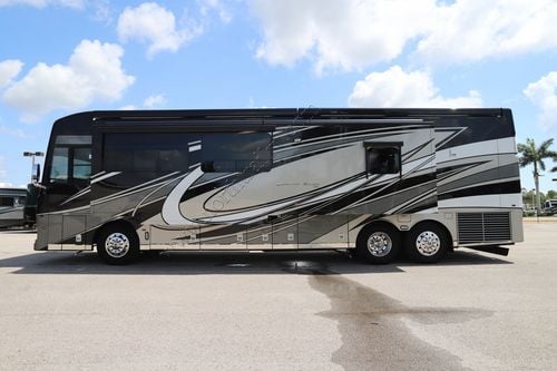 2021 Newmar Dutch Star 4081