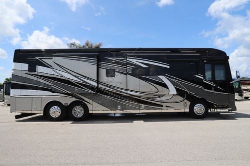 2021 Newmar Dutch Star 4081