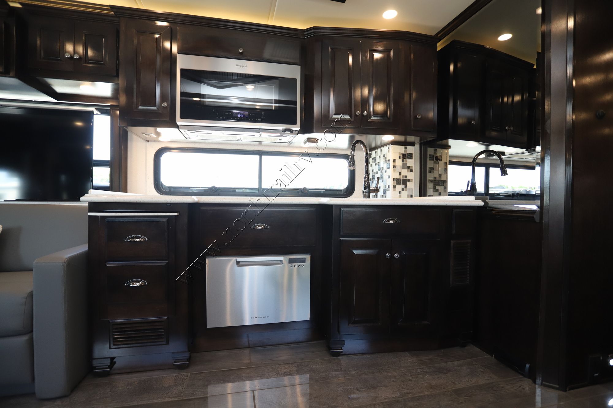 Used 2021 Newmar Dutch Star 4081 Class A  For Sale