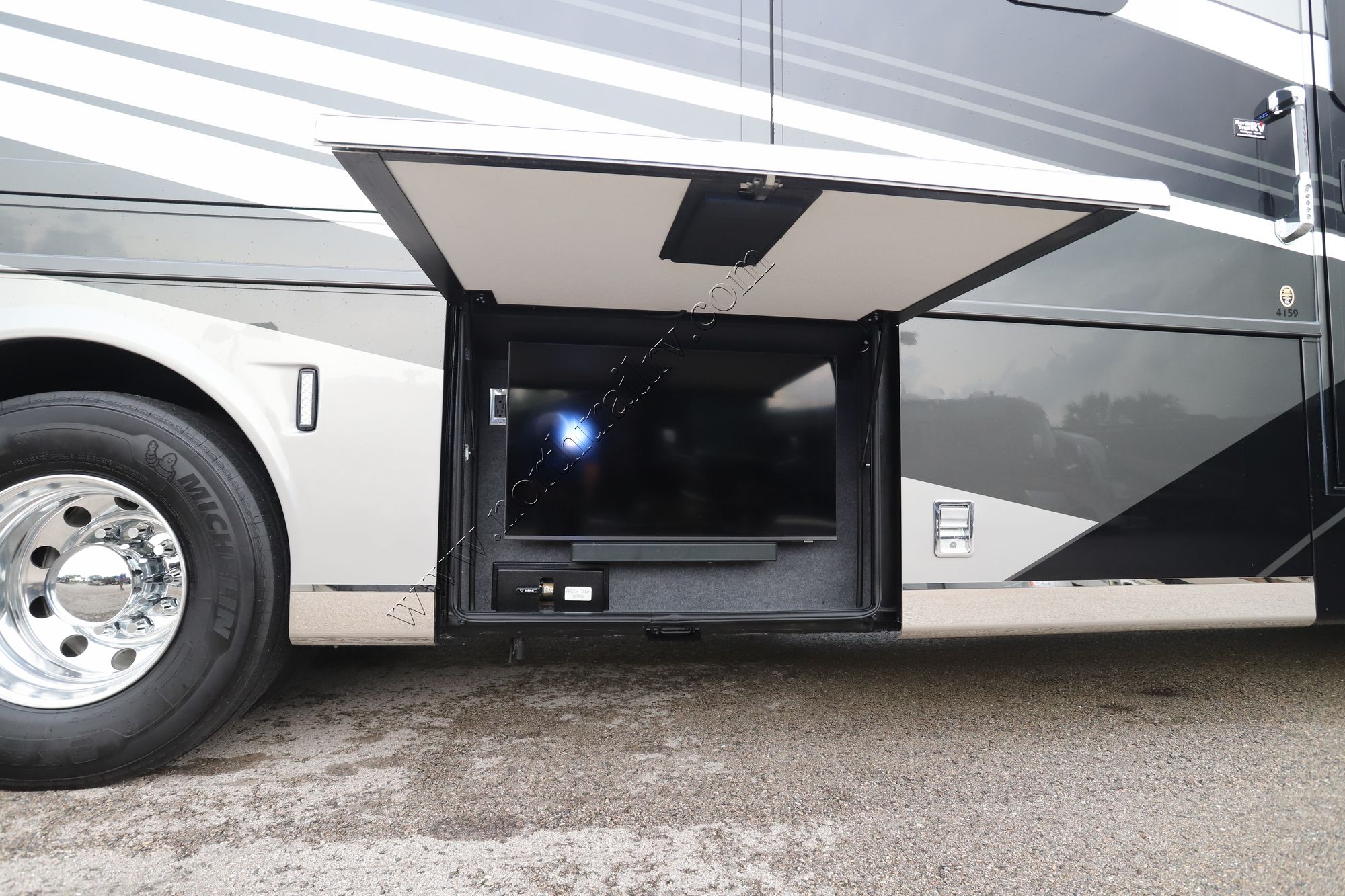New 2026 Newmar Super Star 4159 Super C  For Sale